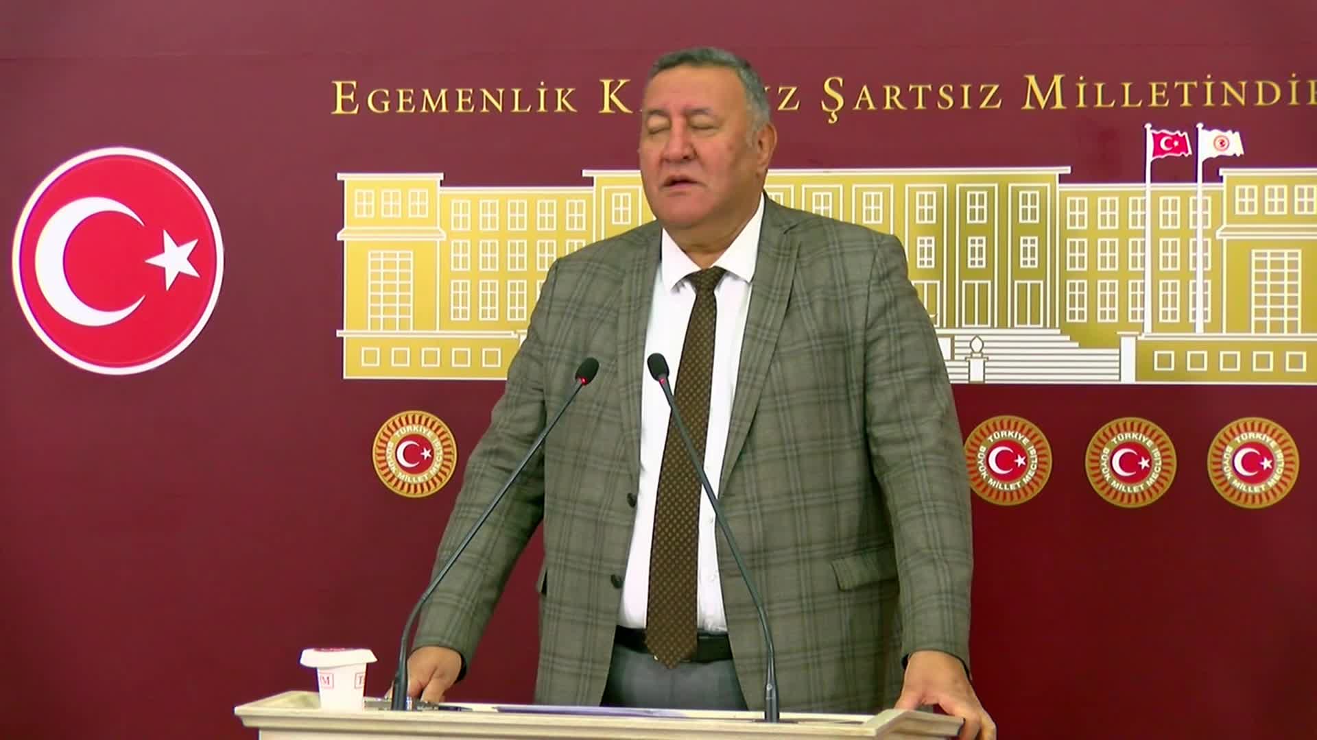 Ömer Fethi Gürer: " İadeleri sağlanan sorunlu ürünlerle aynı zamanda toplanarak Türkiye pazarına sunulan ürünlerin analiz raporları ne çıkmıştır?"