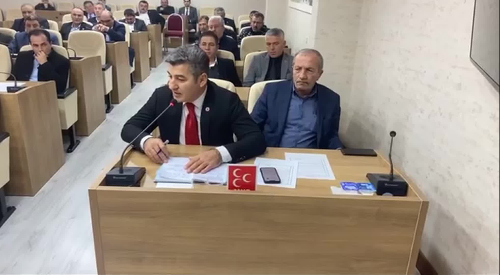 Çorum İl Genel Meclis Toplantısı...  MHP’li Selim Dölcü, Abdullah Öcalan'a "Sayın" diye hitap etti 