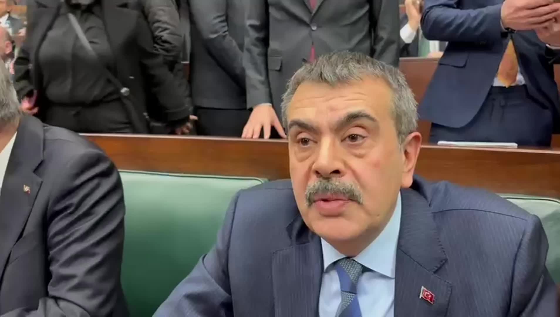 AK Parti grup toplantısı... Bakan Tekin: "Özel okulların içerisinde kamuoyunda infial yaratacak kadar ücret alan okul sayısı, çok sınırlı"