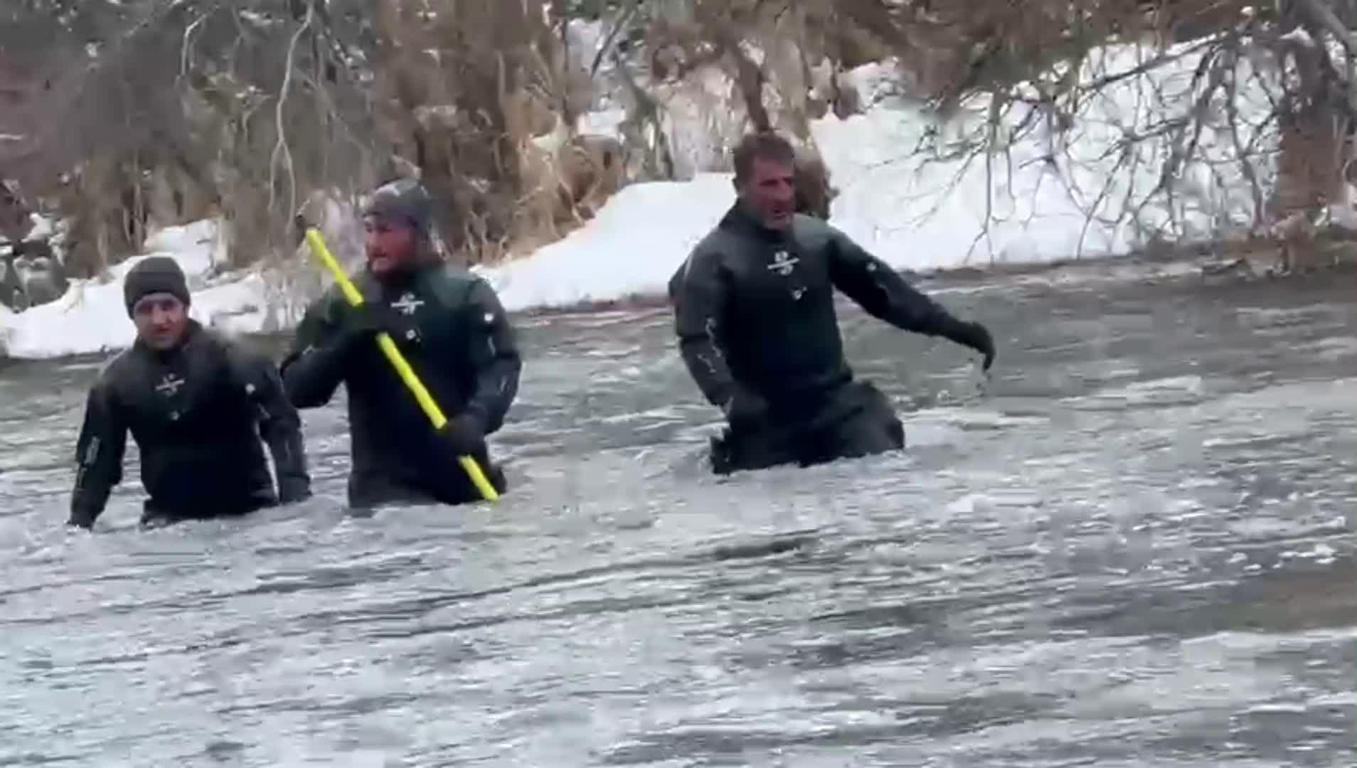 AFAD ekipleri Erzurum'da kayıp olan öğretmenin cansız bedenini Karasu Nehri'nde buldu