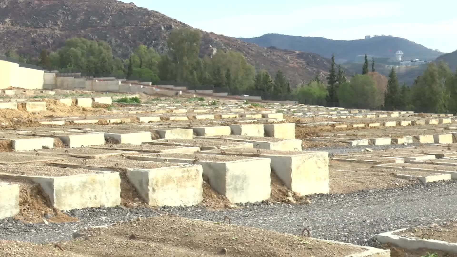 İzmir Büyükşehir Belediyesi Örnekköy’de çift katlı mezarlık alanı oluşturuyor