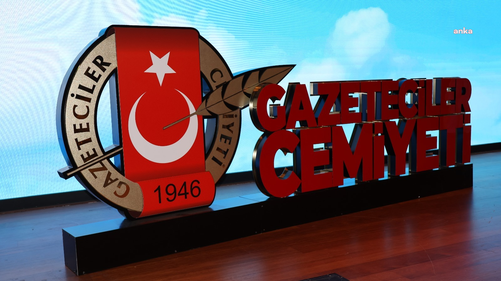 Gazeteciler Cemiyeti 2024 Yılı Meslek Onur Ödülü Şükran Soner’e takdim edilecek