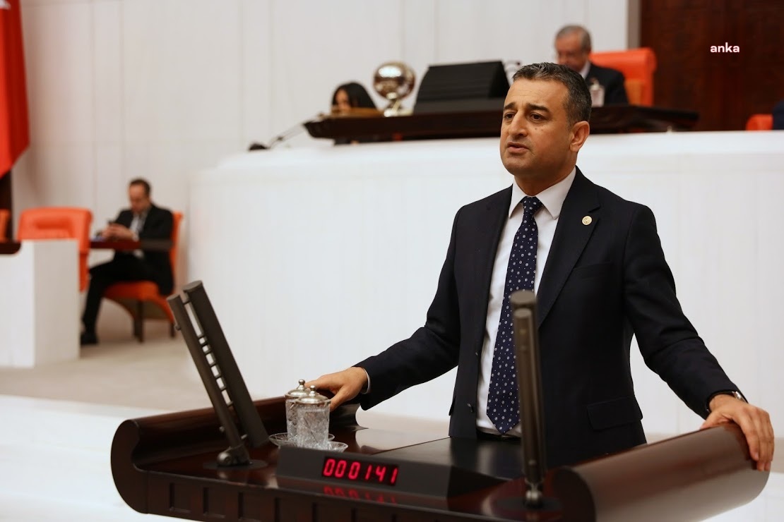 CHP’li Burhanettin Bulut: İktidar, gazetecilere, mesleklerini hakkıyla yapmasının bedelini ödetiyor