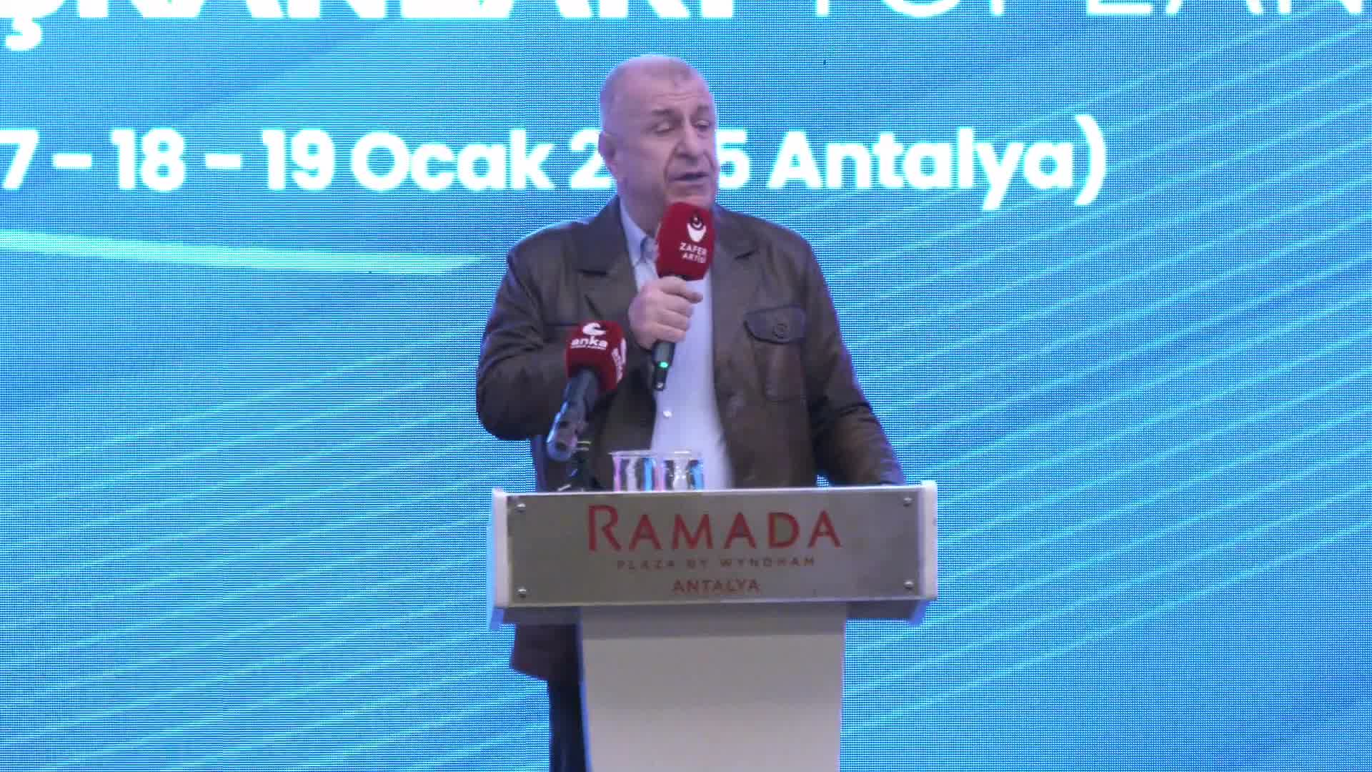 Zafer Partisi Genel Başkanı Özdağ : “Hiçbir Haçlı Seferi, Erdoğan'ın ve AKP'nin Türk milletine ve Türk devletine verdiği zararı vermemiştir”