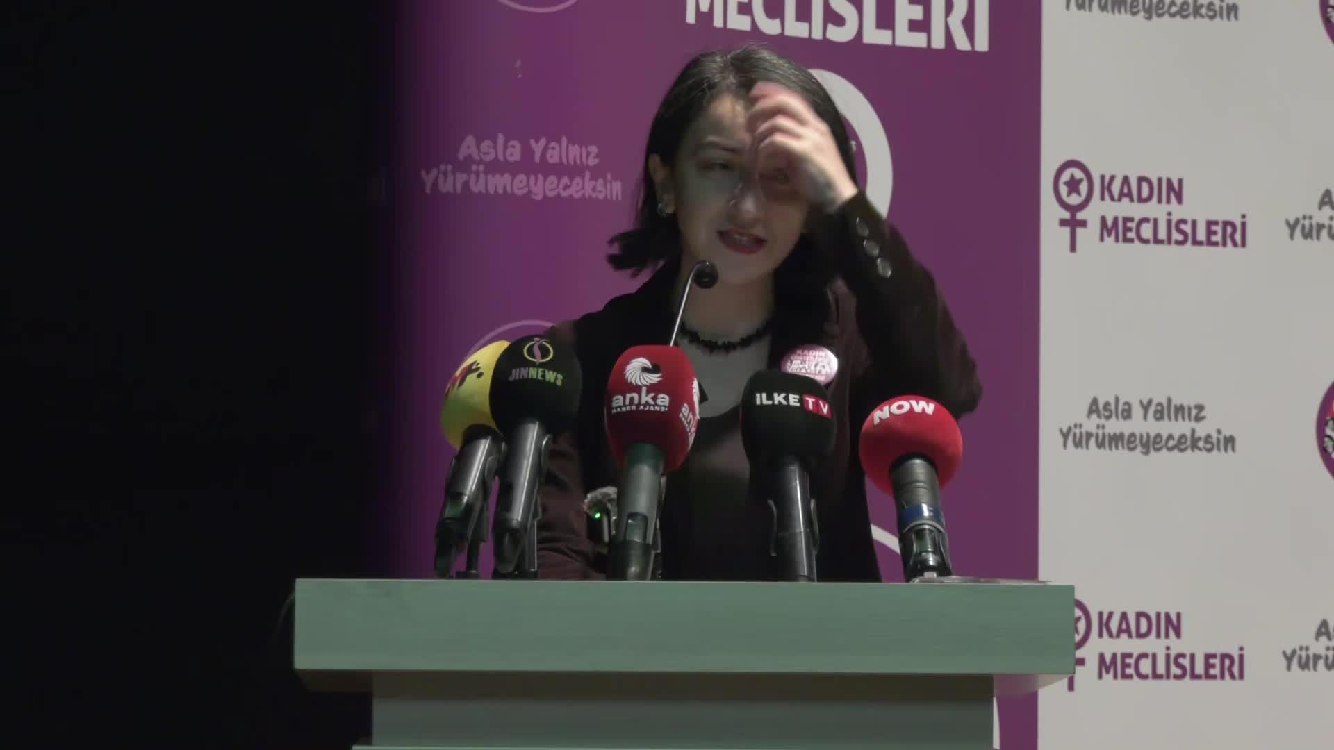 2024'te 394 kadın öldürüldü, 19 kız çocuğunu babaları öldürdü... Ataselim: "İstanbul Sözleşmesi'nden imzayı geri çektiniz. Kadınlar daha çok öldürüldü"