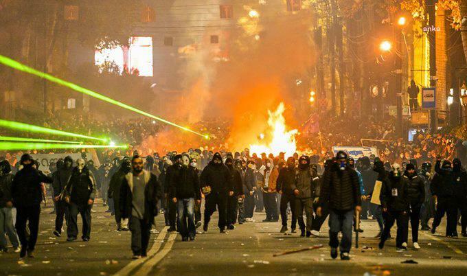 Gürcistan Başbakanı Kobakhidze, ABD’nin protestolara yönelik müdahaleyi kınamasına tepki gösterdi