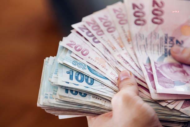 Bankalar arası EFT ücretine zam: En düşük EFT ücreti 4,43 TL'den 6,39 TL'ye yükseltildi