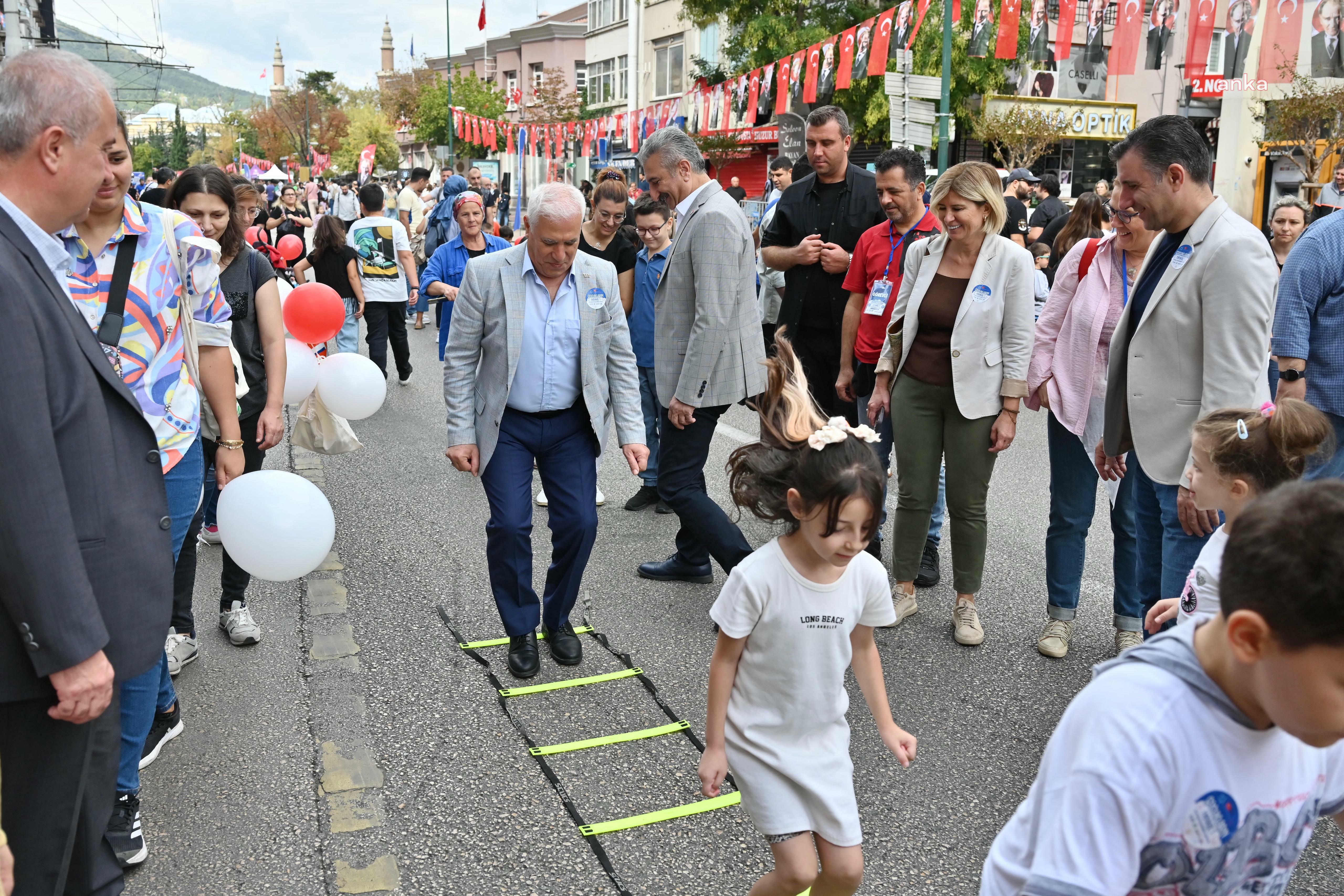 Bursa Büyükşehir Belediyesi'nden öğrencilere 'Yarıyıl Şenliği'