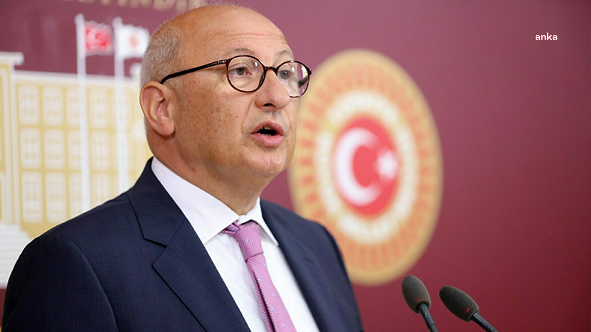 TBMM Milli Savunma Komisyonu... CHP’li Çakırözer: Siber Güvenlik Kanunu teklifi, sansür yasasından farksız bir yapı sergilemekte