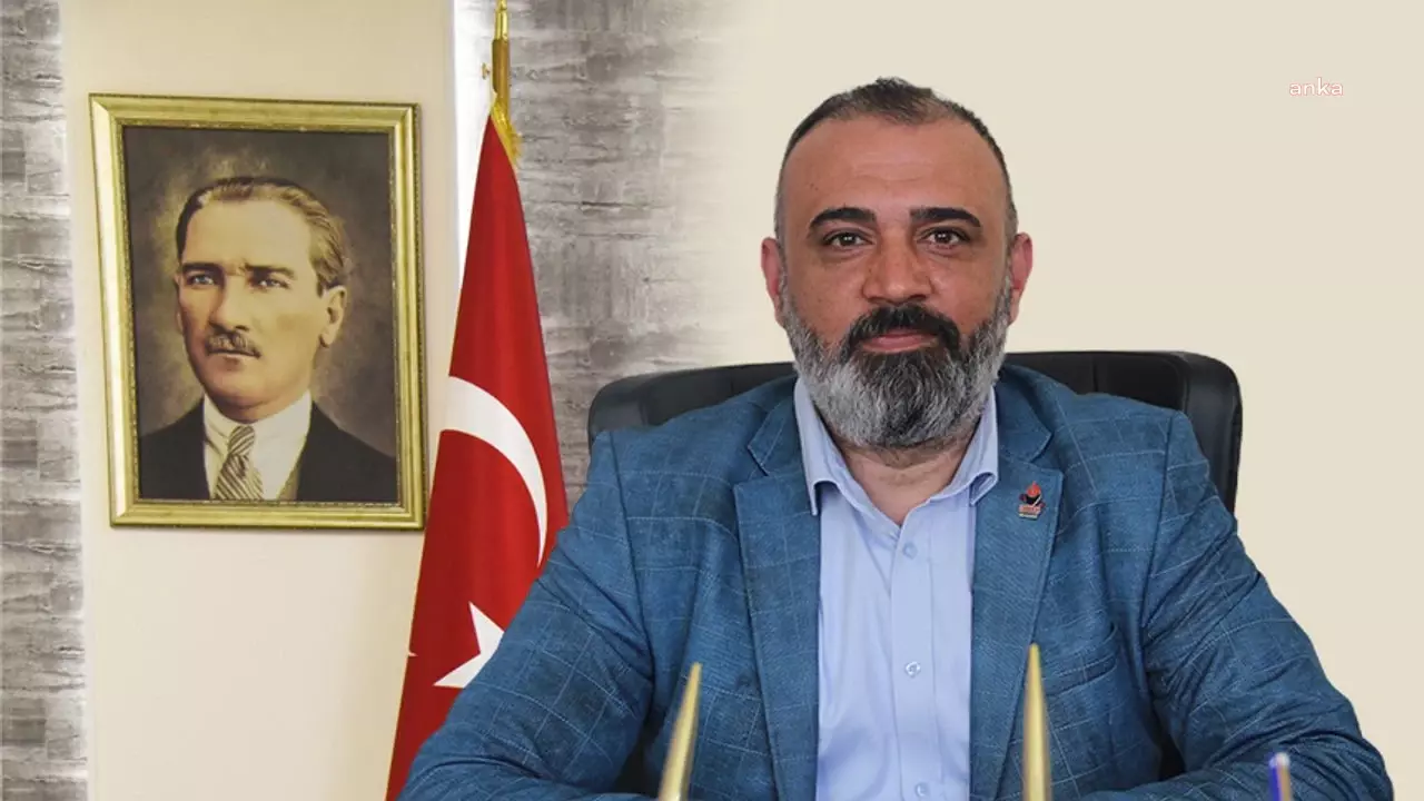 Zafer Partisi Eskişehir eski İl Başkanı Bayram Bingöl AK Parti’ye geçti: “Zafer Partisi’nin misyonu sona erdi” 