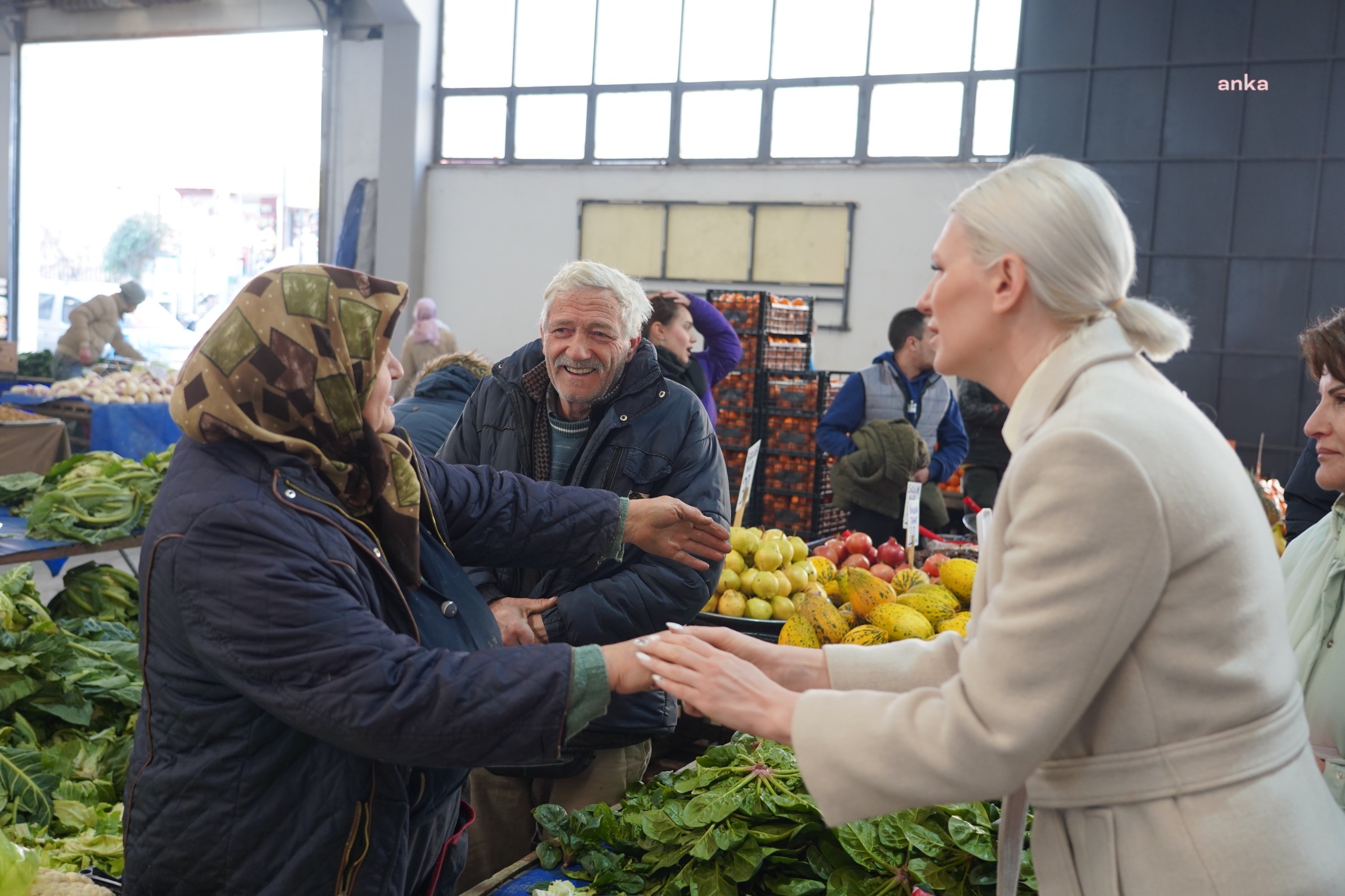 Bilecik Belediye Başkanı Subaşı'ndan Kapalı Pazar'a ziyaret