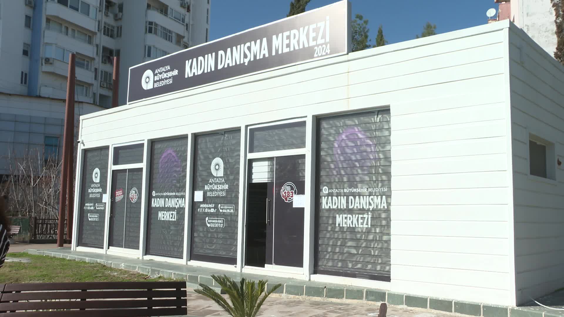 Antalya Büyükşehir Belediyesi, Kadın Danışma Merkezi’ni hayata geçirdi 