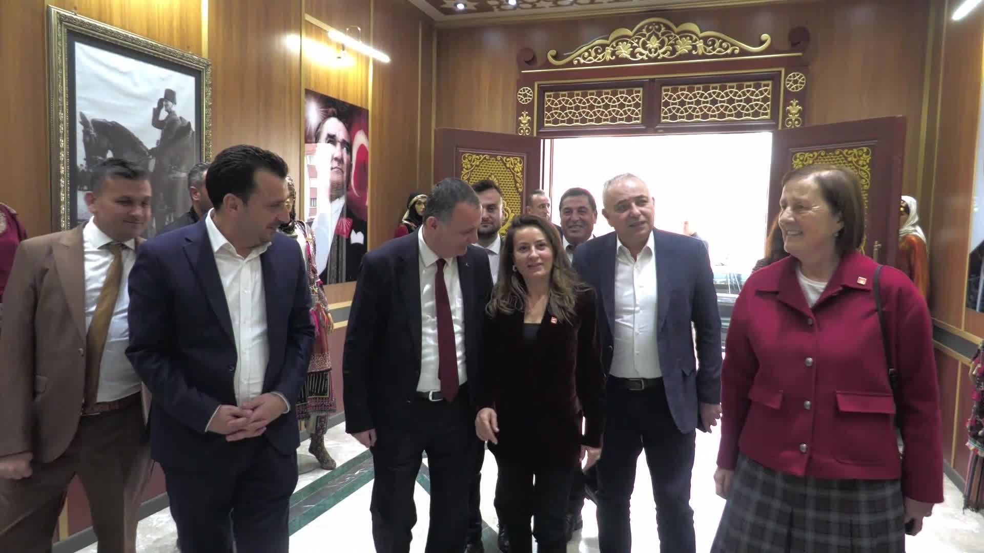 Yunusemre Belediye Başkanı Balaban’dan DEVA Partisi’nden CHP’ye geçen Kavaf’a: Kendisine yakışanı yaptı