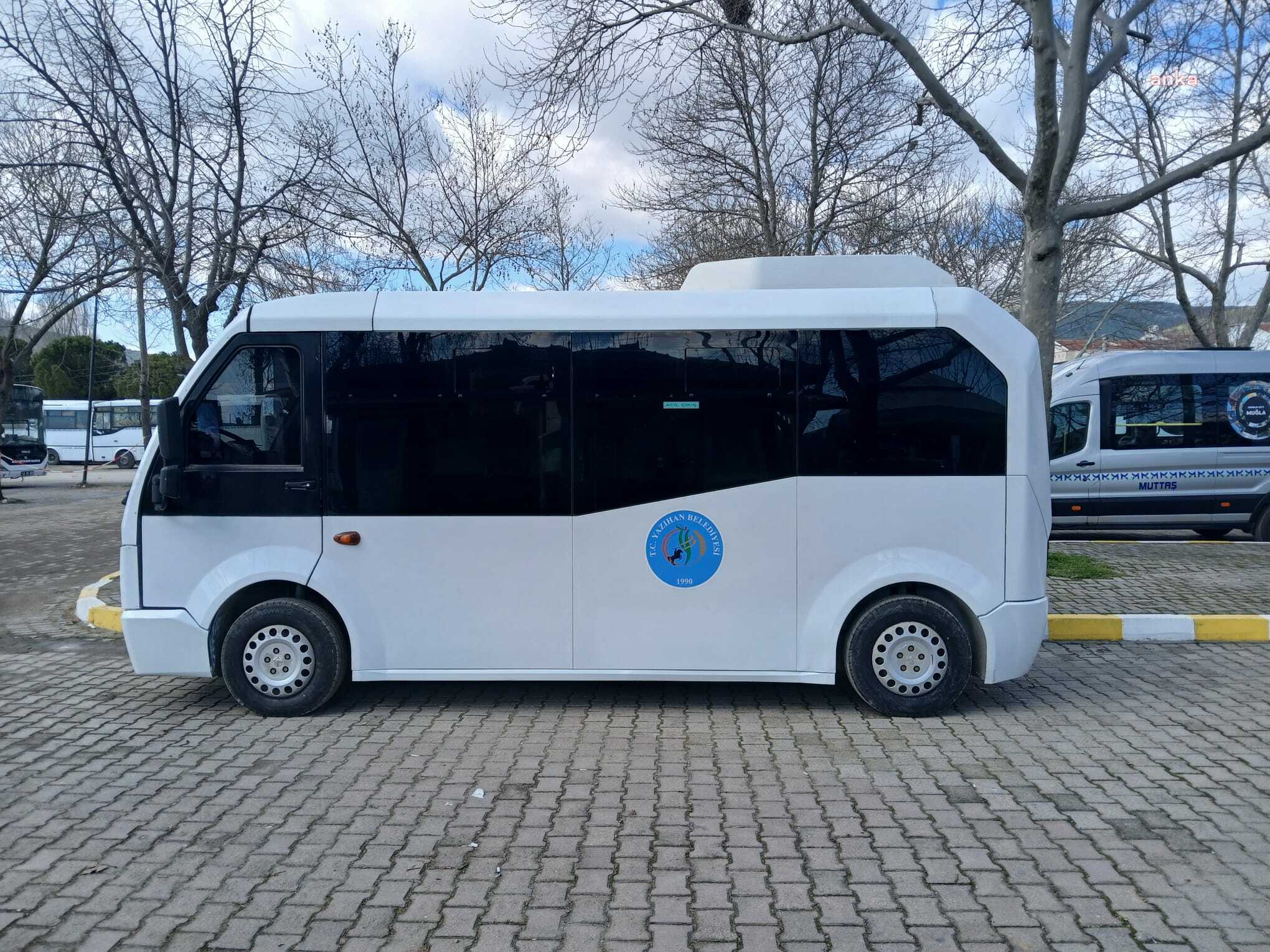 Muğla Büyükşehir Belediyesi'nden deprem bölgesinde bulunan belediyelere 3 otobüs desteği 