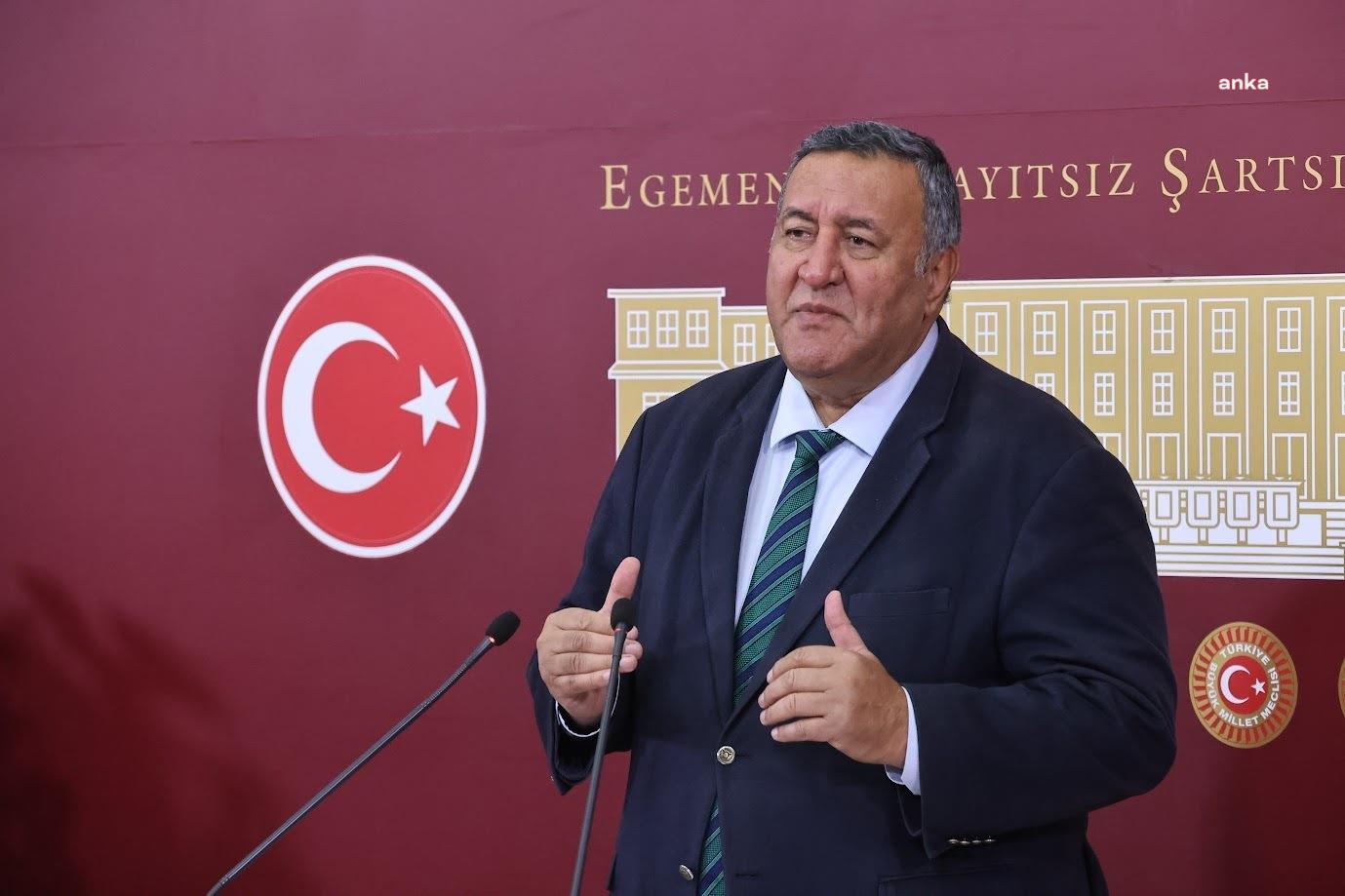 CHP'li Gürer: "Burs alıp yurt dışında eğitim alanlar geri ödemede zorlanıyor"