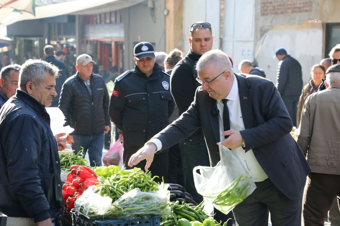 Edremit Belediye Başkanı Ertaş: "Komşularımıza hizmet veren değerli esnafımıza destek vermeliyiz"