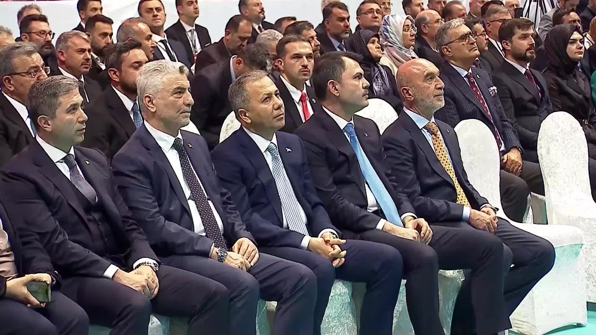 Cumhurbaşkanı Erdoğan: Yılın ikinci yarısından itibaren enflasyondaki düşüşün somut etkilerini göreceğiz