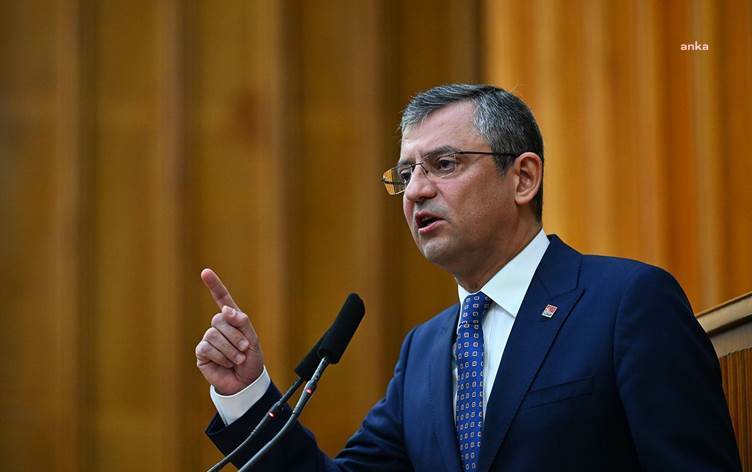 Ümit Özdağ tutuklandı... Özgür Özel: "Genel Başkan tutuklamak darbecilerin işidir"