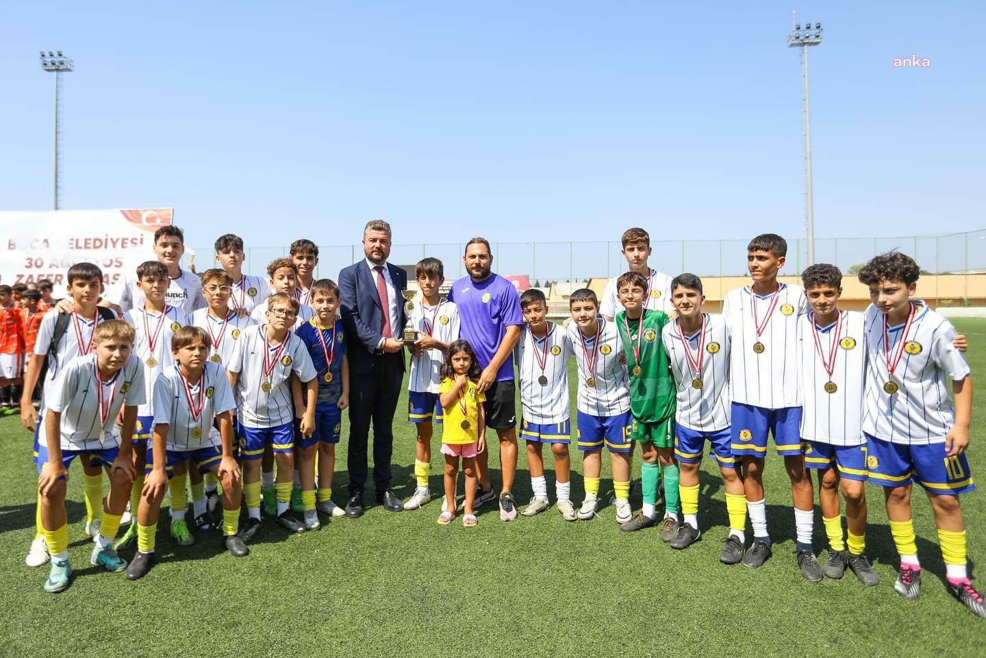 Buca Belediye Spor U-14 Takımı Türkiye şampiyonasında