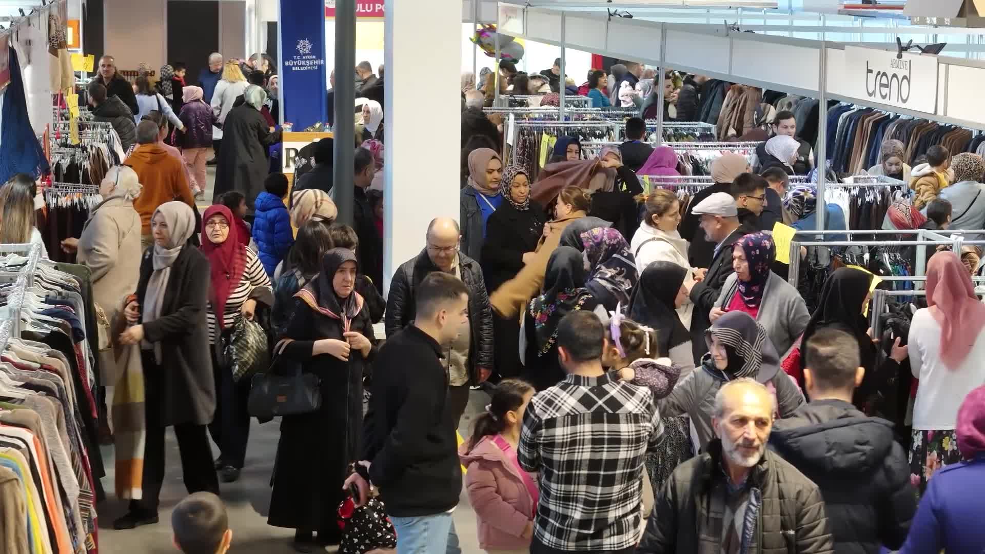 Aydın'da düzenlenen Moda Fuarı'nı 190 bin kişi ziyaret etti