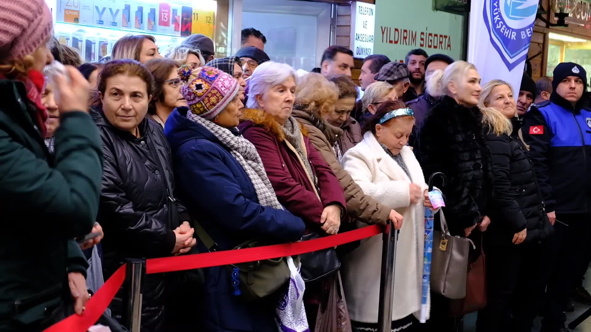 Eskişehir Büyükşehir Belediye Başkanı Ünlüce: "Emek Kafe Eskişehir’in hafızasına ve emeklilere saygı duruşudur"