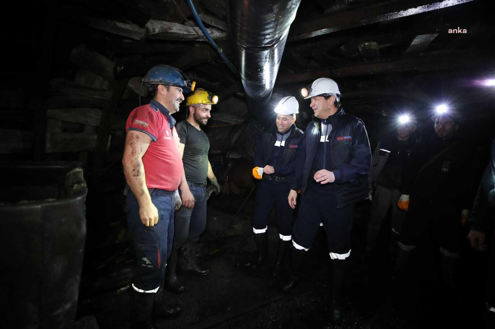 Saadet Partisi Genel Başkanı Arıkan, Zonguldak'ta maden ocağına inerek, işçilerin sorunlarını dinledi