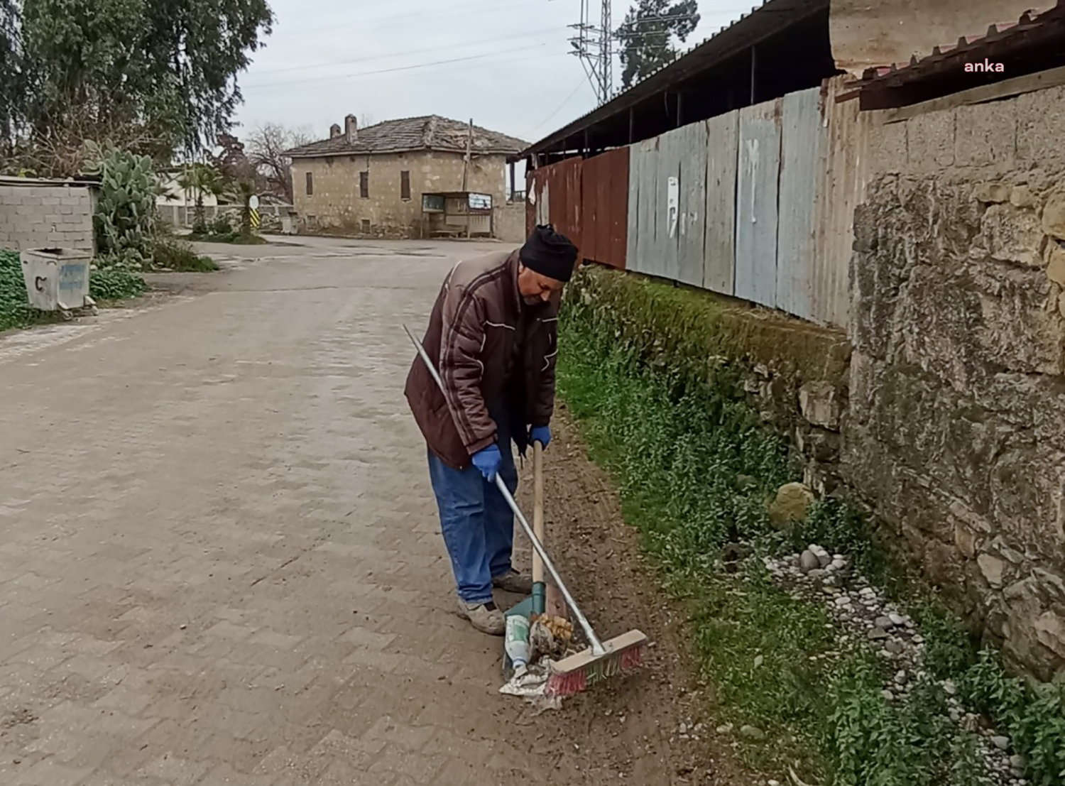 Yumurtalık Belediyesi, temizlik faaliyetlerini sürdürüyor