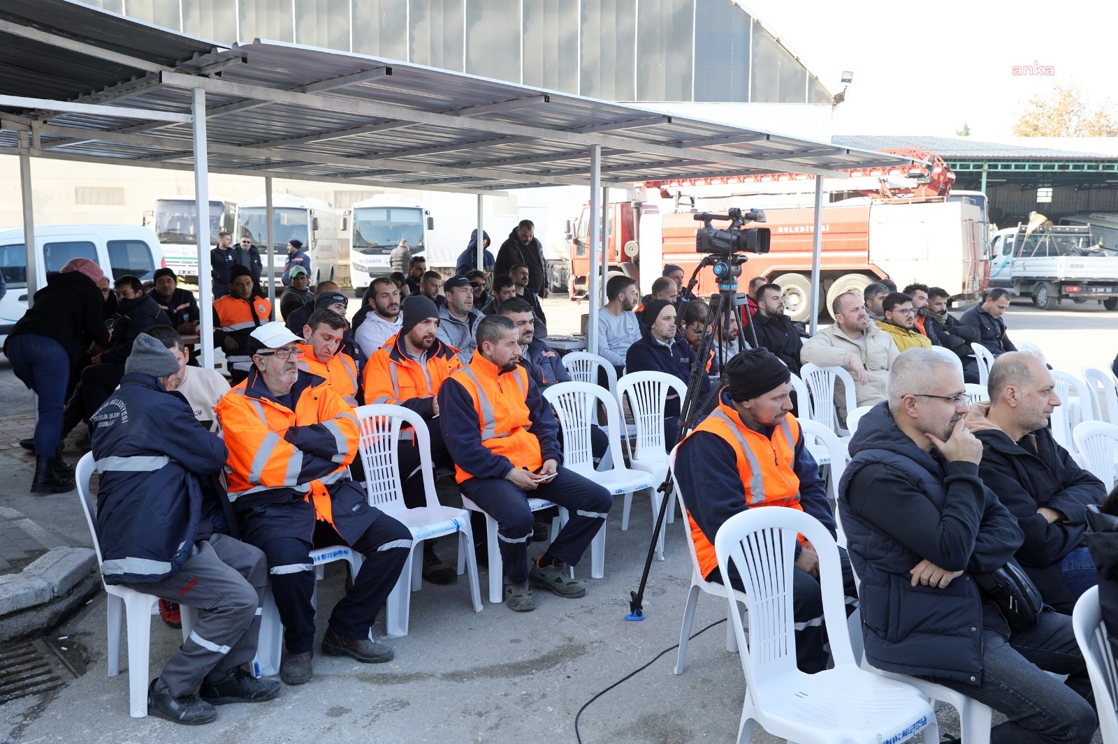 Mudanya Belediyesi’nden erkek çalışanlarına farkındalık eğitimi 