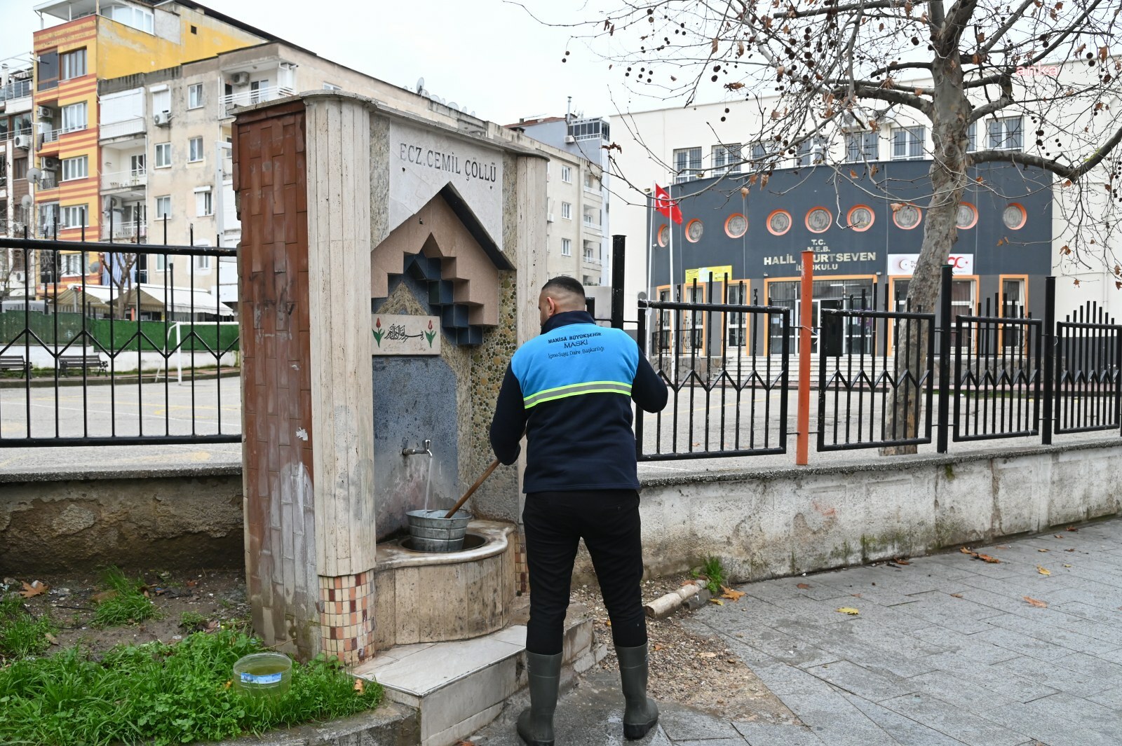 Manisa Su ve Kanalizasyon İdaresi’nden hayrat çeşmelerinde çalışma