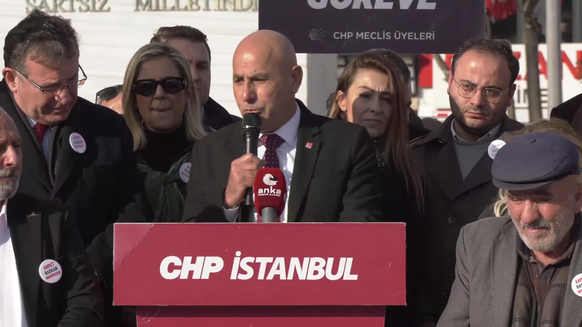 CHP’lilerin Esenyurt nöbeti... Oktay Aksu: “Ahmet Özer sadece barış, demokrasi ve kardeşlik istemiş bir arkadaşımız”