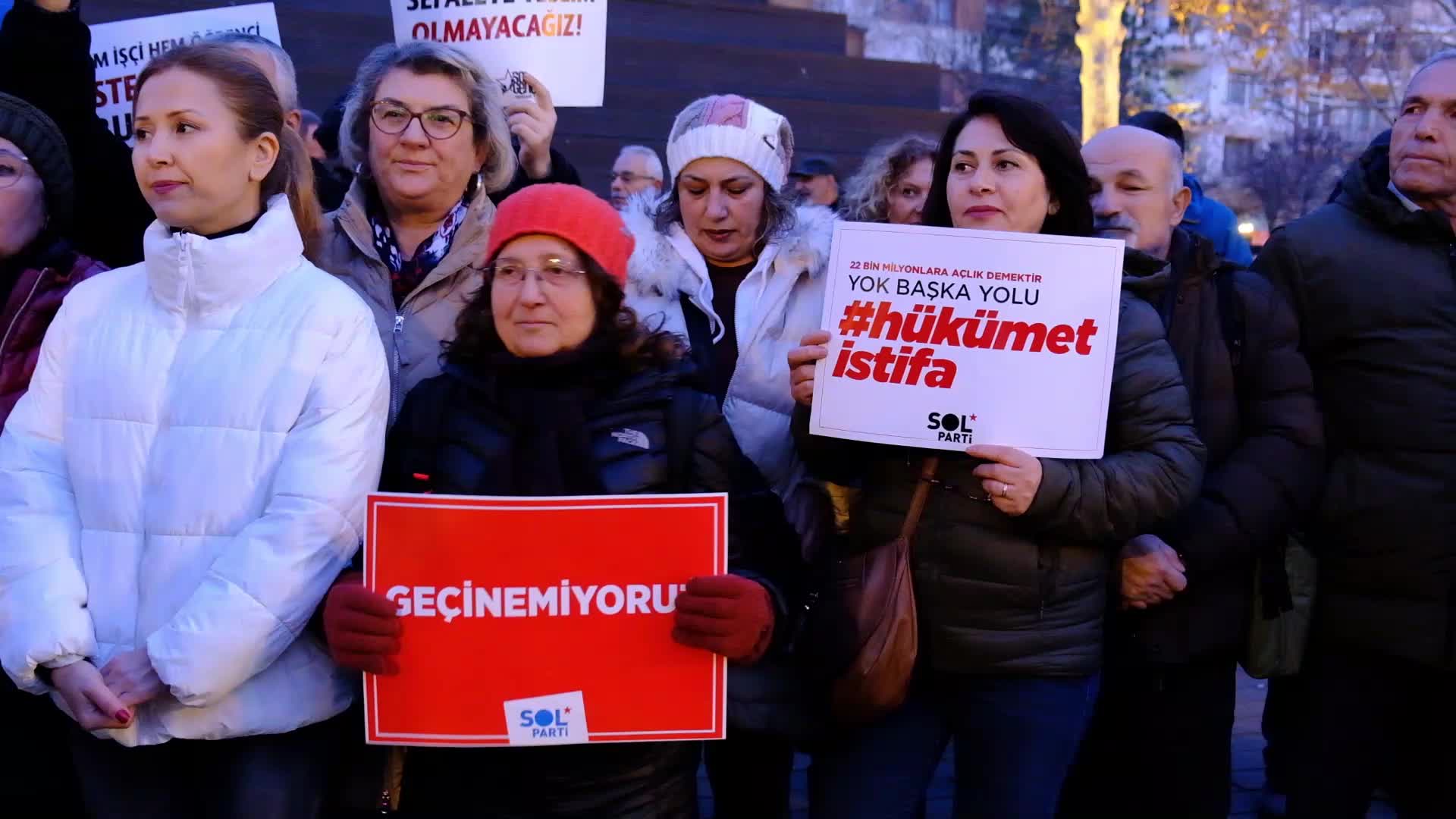 Eskişehir Emek ve Demokrasi Platformu: ''Tek adam rejimi asgari ücreti, açlığı ve yoksulluğu iktidarlarının meselesi saymıyor''