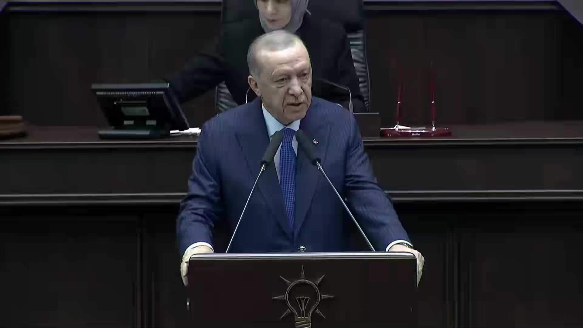 AK Parti Grup toplantısı... Erdoğan: ''Siyasi partilerin ‘Terörsüz Türkiye’ hedefine samimi destek verdiğini görüyoruz''