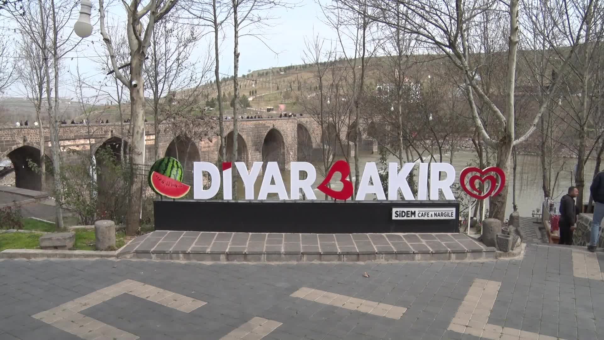 Diyarbakır Kent Koruma ve Dayanışma Platformu üyelerinden Ankara’ya ziyaret: "Sürecin bölge ve Türkiye için ne kadar önemli olduğunu anlatacağız"