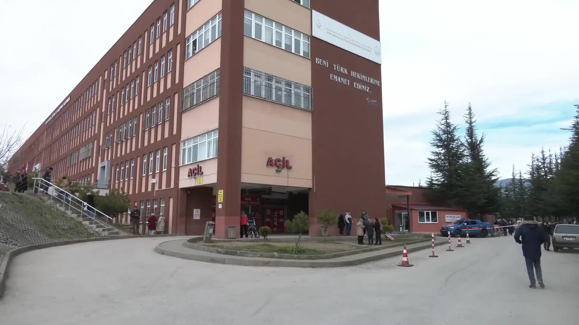 Kartalkaya'daki otel yangını faciası... Bolu Tabip Odası Başkanı Gezici: Bizle de paylaşılmayan bilgiler olduğu için aileleri bilgilendiremiyoruz